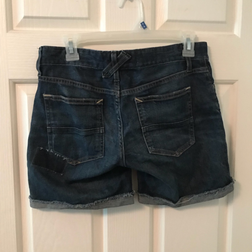 Shorts - Picture 3 of 3
